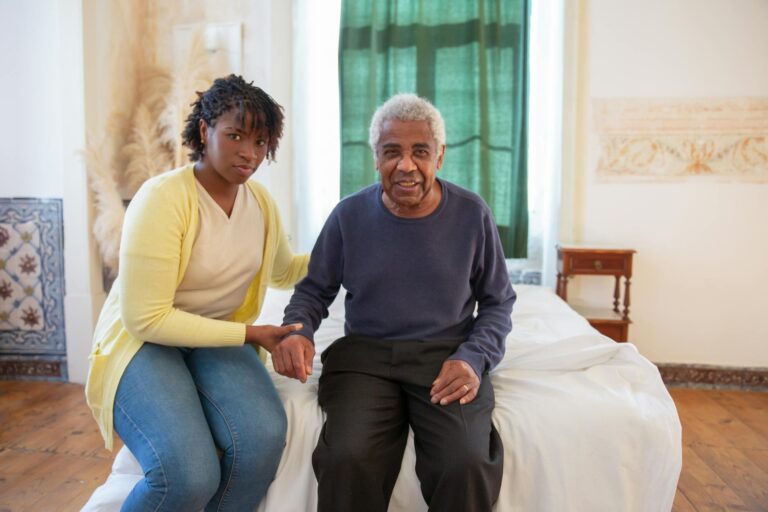 About 1 in 9 Adults Over 65 Has Alzheimer's — Earlier Signs You Can Catch - Featured image