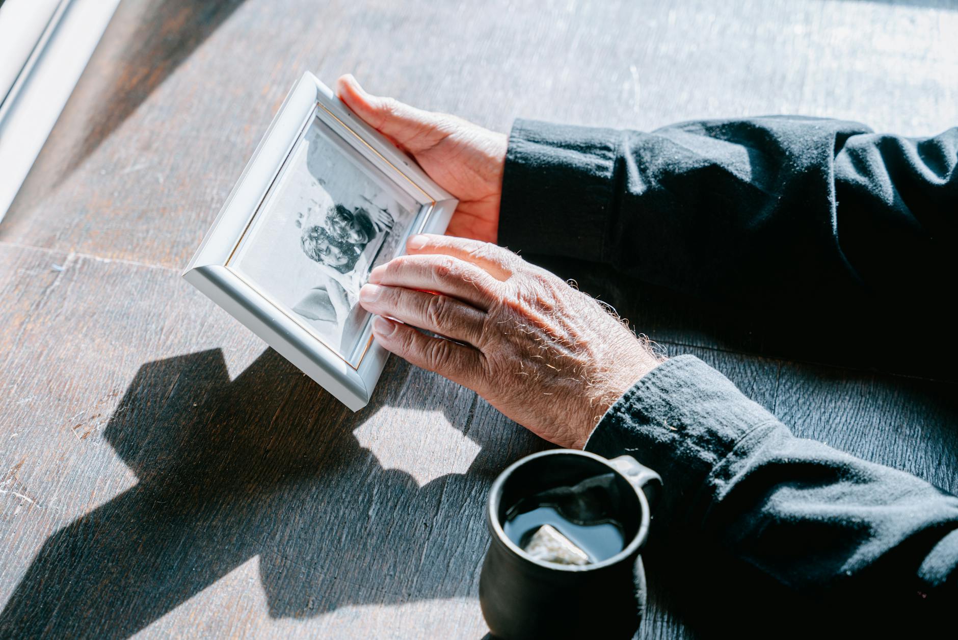 How Does Hearing Loss Lead to Dementia? The Mechanisms