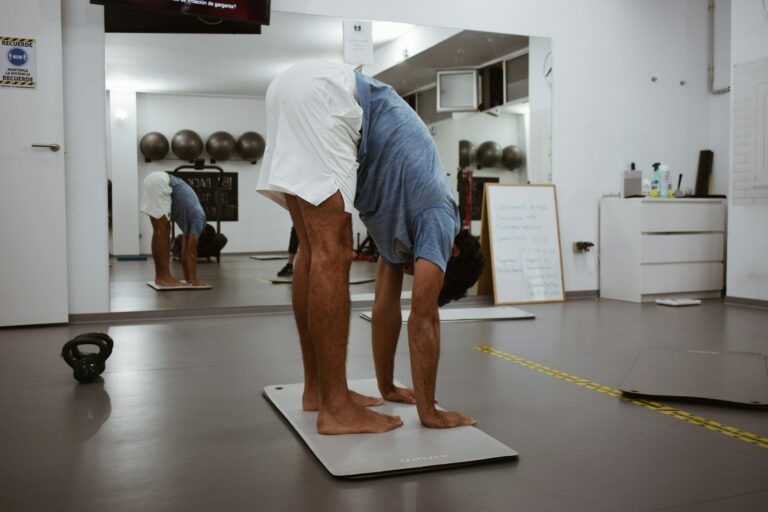 Leg Strength Matters More Than Upper Body Strength After 65, Research Suggests - Featured image