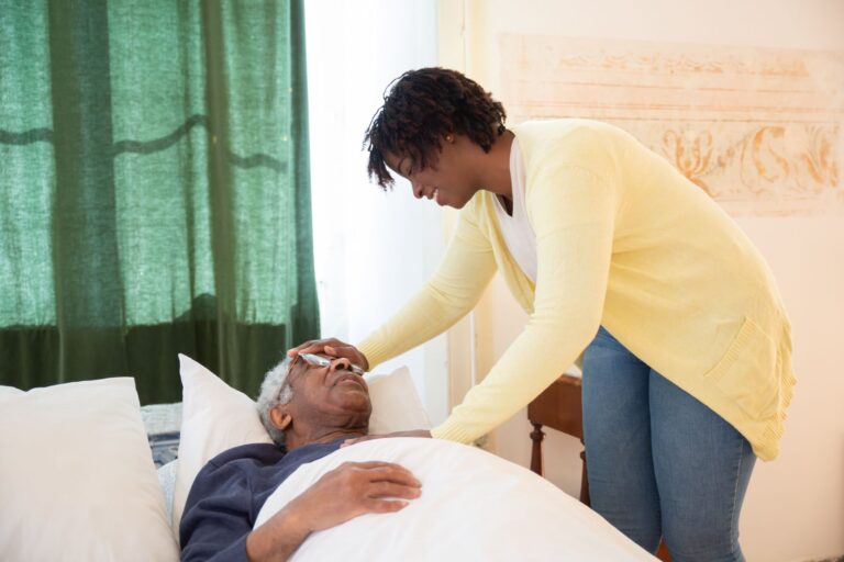Caring for an Aging Parent From Another State: A Survival Guide - Featured image
