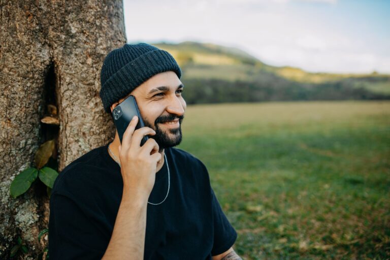 How a Simple Phone Tree Protects Seniors Who Live Alone - Featured image
