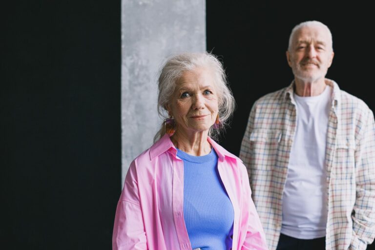 How Age-Friendly Communities Keep Seniors Self-Sufficient - Featured image