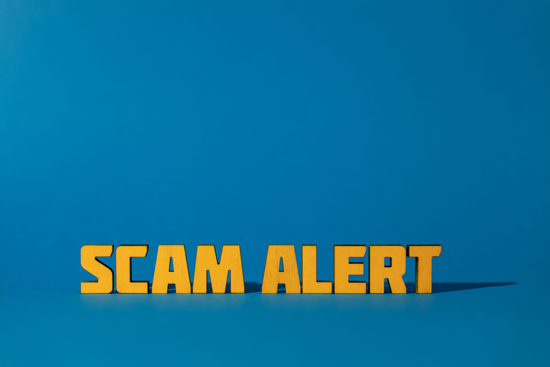 How Are Scammers Using Fake Medicare Cards and Phone Calls to Target Seniors?
