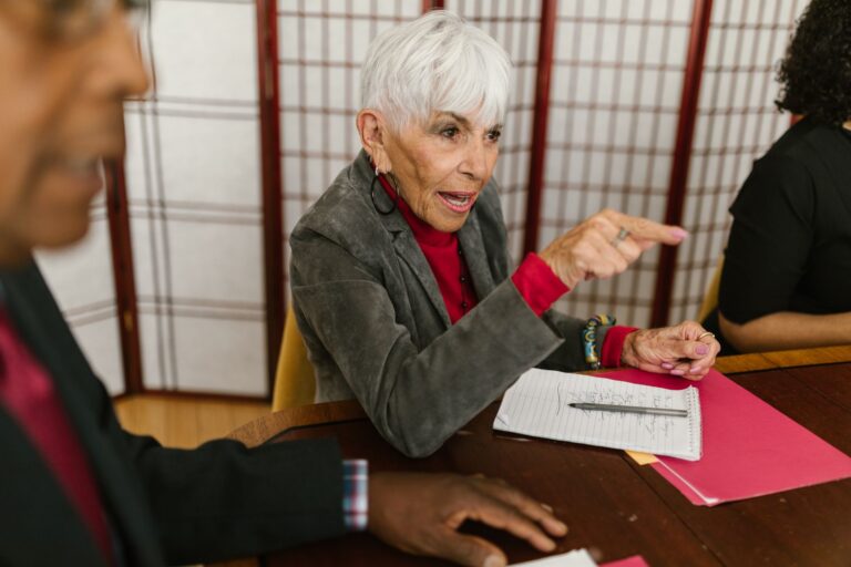 How Community Resources Extend Senior Independence - Featured image