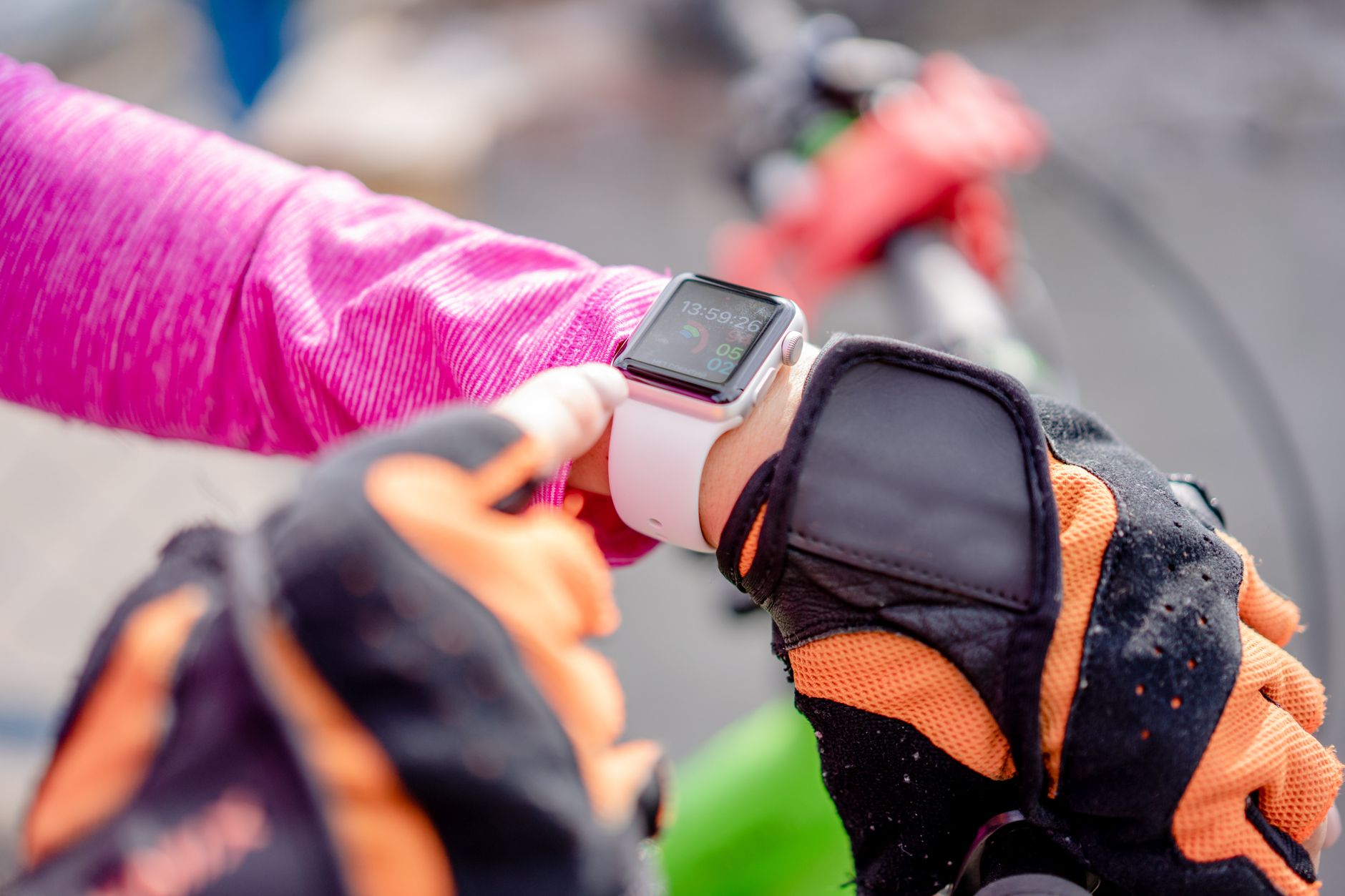 How Do GPS Trackers Work for Seniors with Elopement Risk?