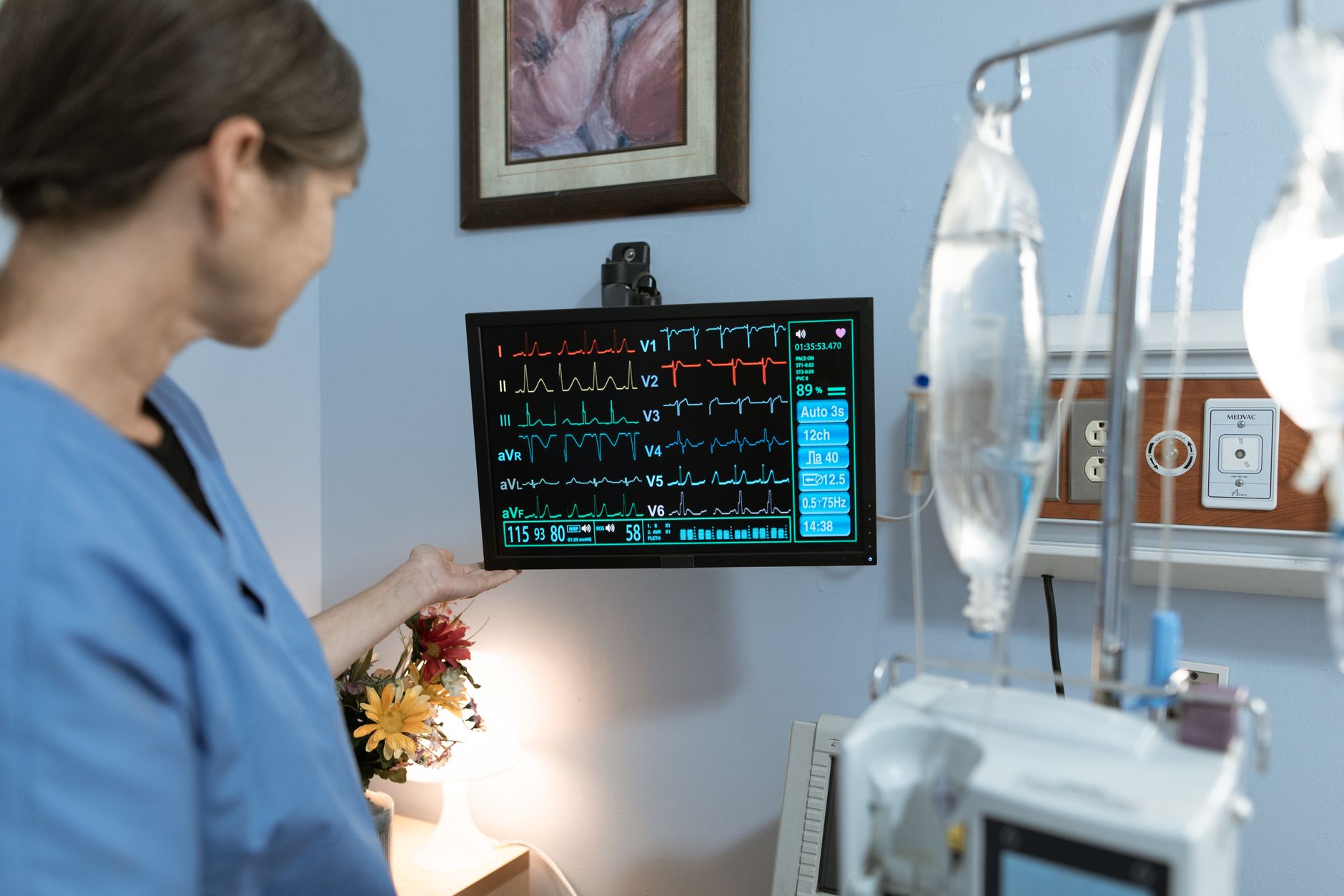 How Do You Monitor Your Parent's Health and Safety From Hundreds of Miles Away?