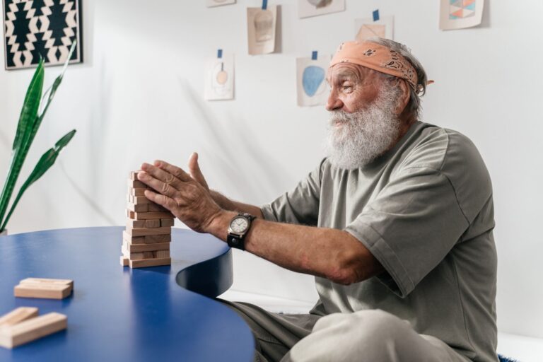 How Mental Engagement Keeps Seniors in Their Own Homes - Featured image