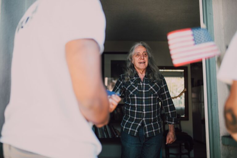 How Neighbors Become a Lifeline for Aging in Place - Featured image