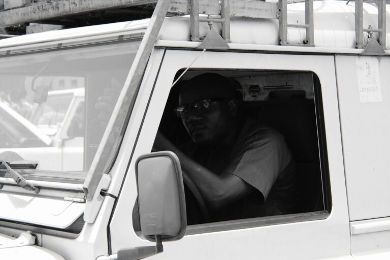 How One Driver Stayed Behind the Wheel Safely at 92 - Featured image