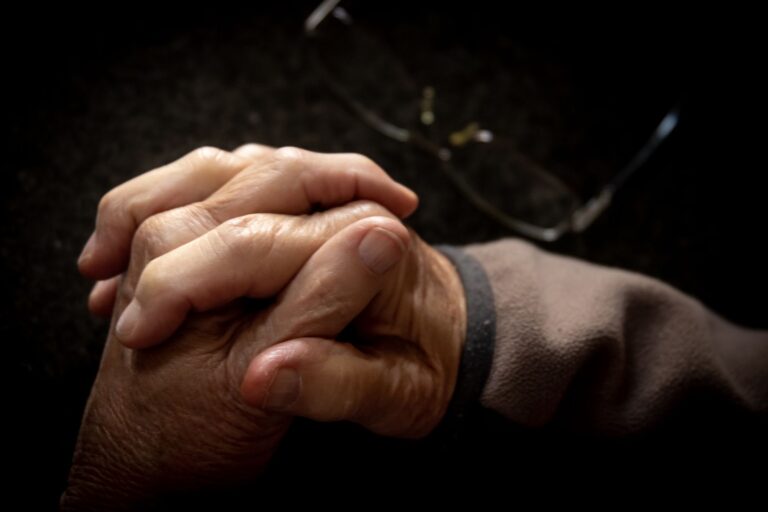 How One Senior's Vigilance Kept a Small Issue From Ending Independence - Featured image