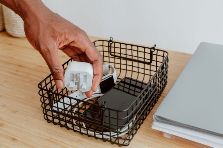 How Smart Storage Keeps Independent Seniors Self-Reliant - Featured image
