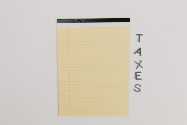 How to Claim a Parent as a Dependent on Your Taxes - Featured image
