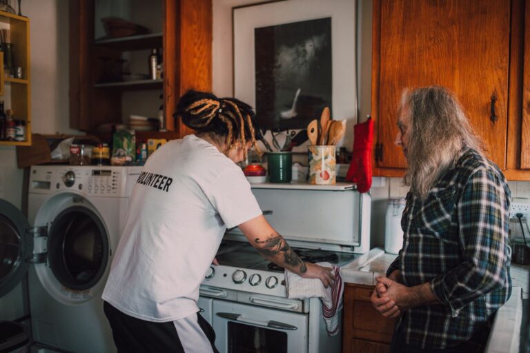 How to Find Help That Keeps You in Your Own Home - Featured image