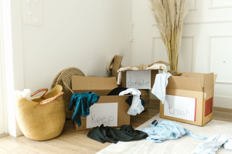 How to Sort 50 Years of Belongings in a Single Weekend - Featured image