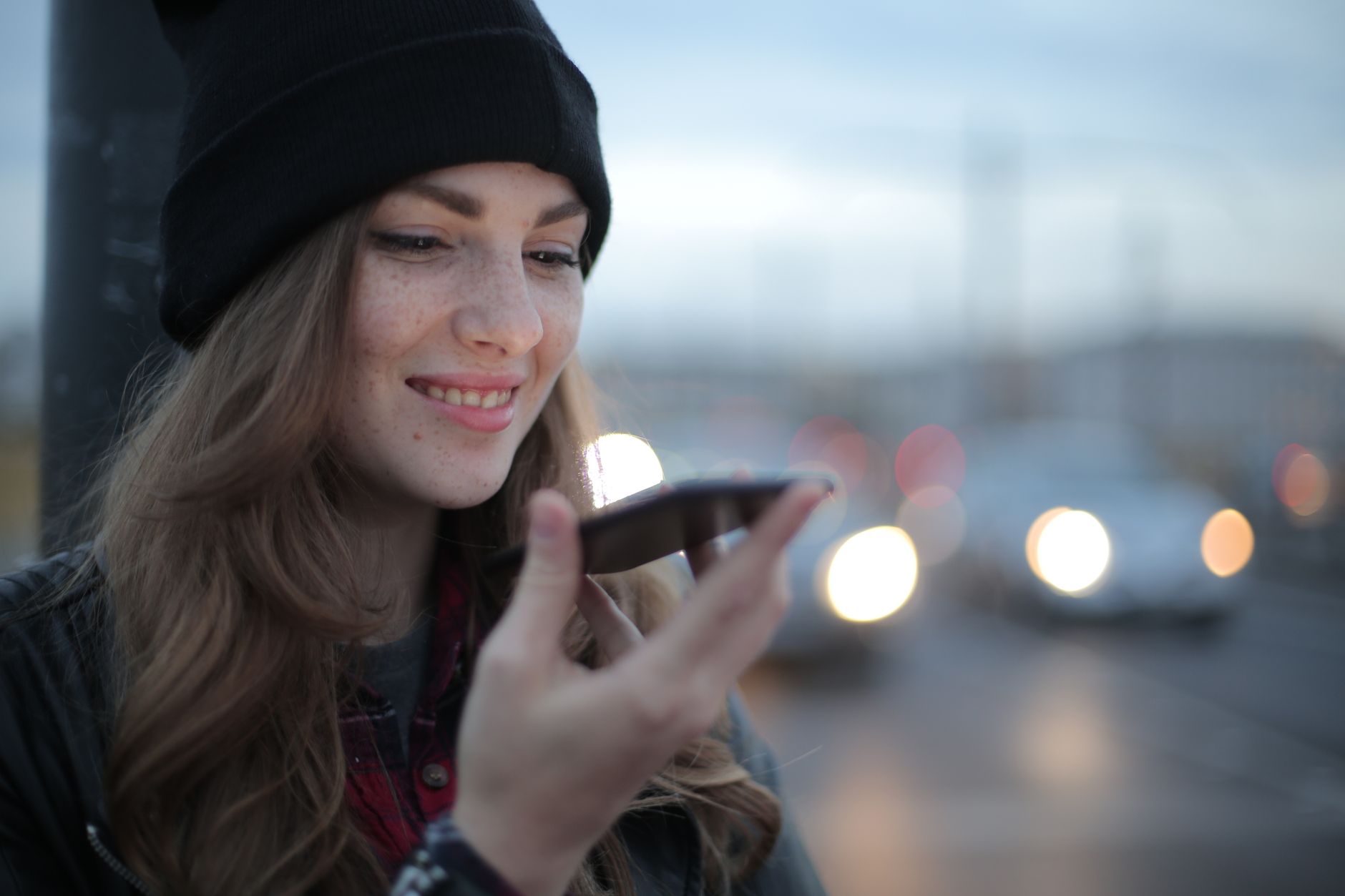 Real Examples of How Voice Commands Changed Daily Life for People Aging in Place