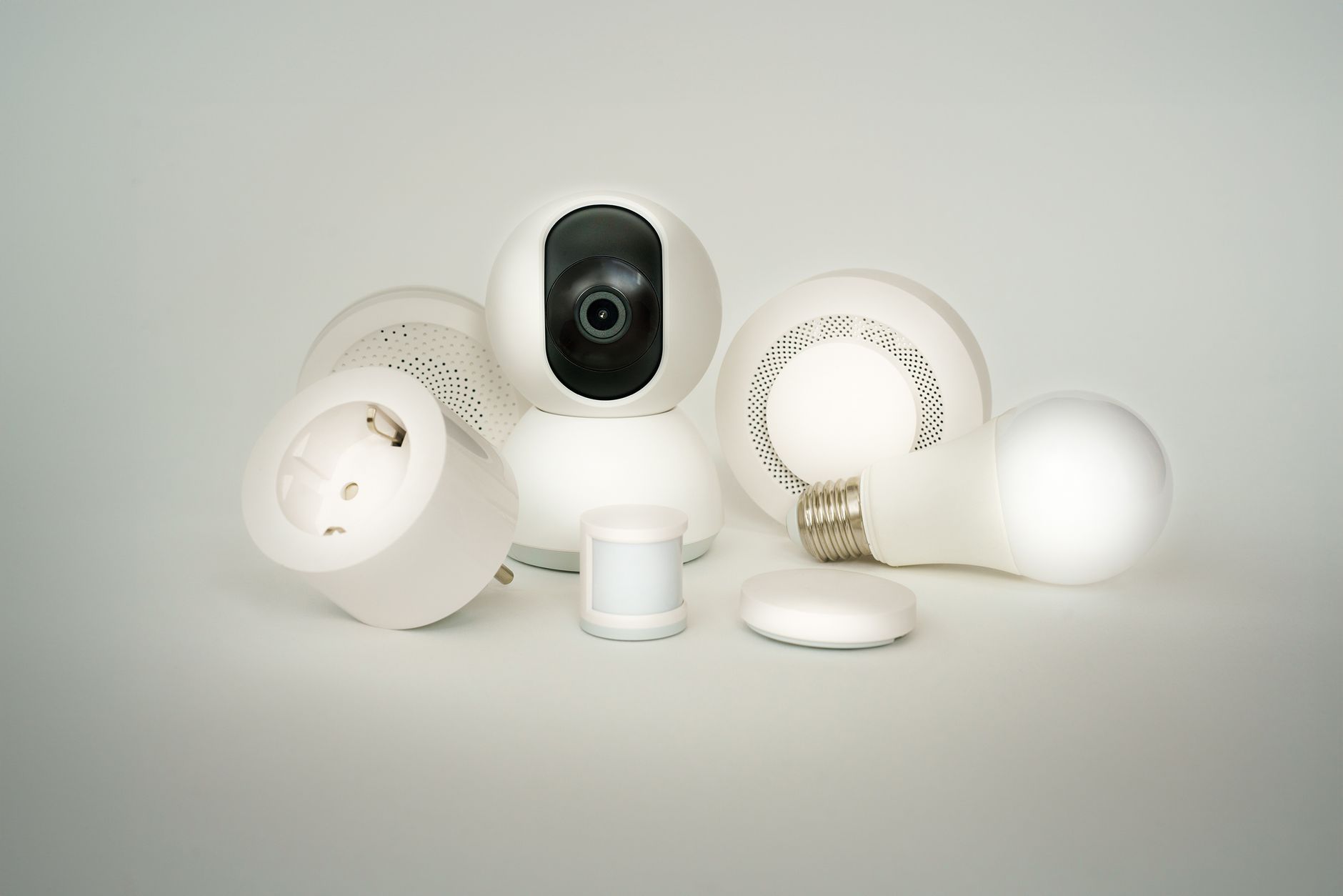 Safety and Reliability of Wireless Monitoring Systems