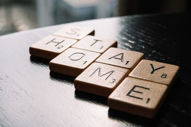 The Habits to Start at 60 to Stay Home at 80 - Featured image