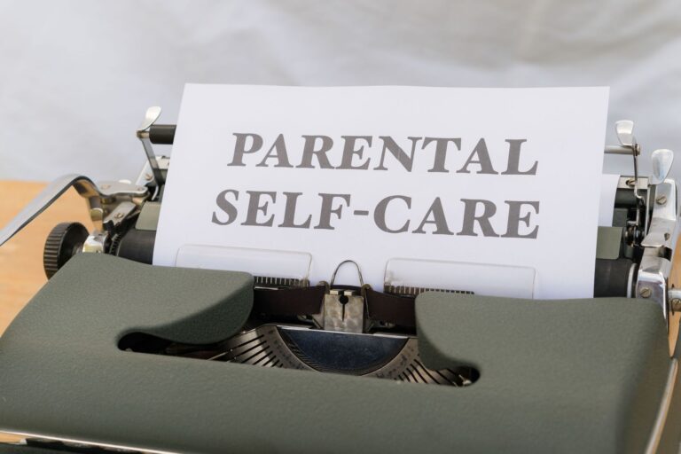 The Signs a Parent Can No Longer Manage Their Own Medications - Featured image