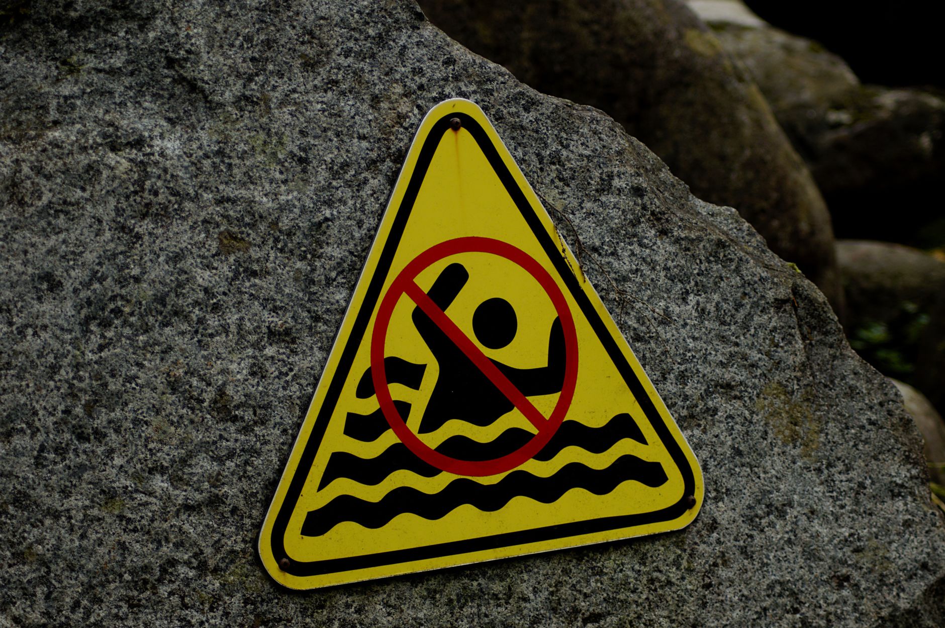 Warning Signs That Your Network Is Failing or Becoming Restrictive