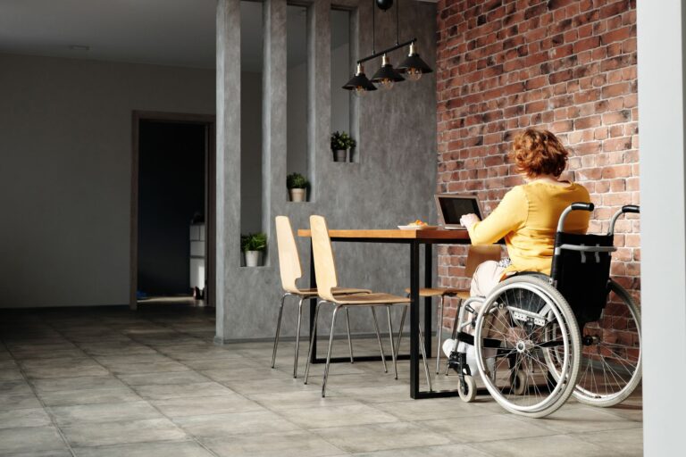 What People Who Stay Independent Into Their 90s Do Every Day - Featured image