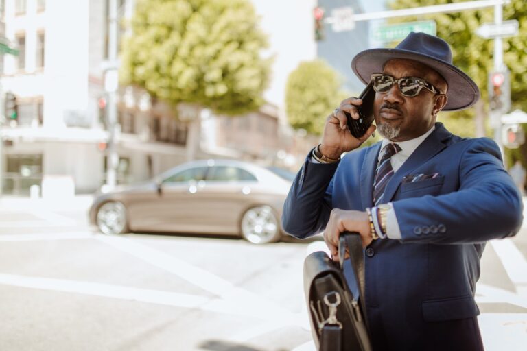 Why a Daily Check-In Call Can Save an Independent Life - Featured image