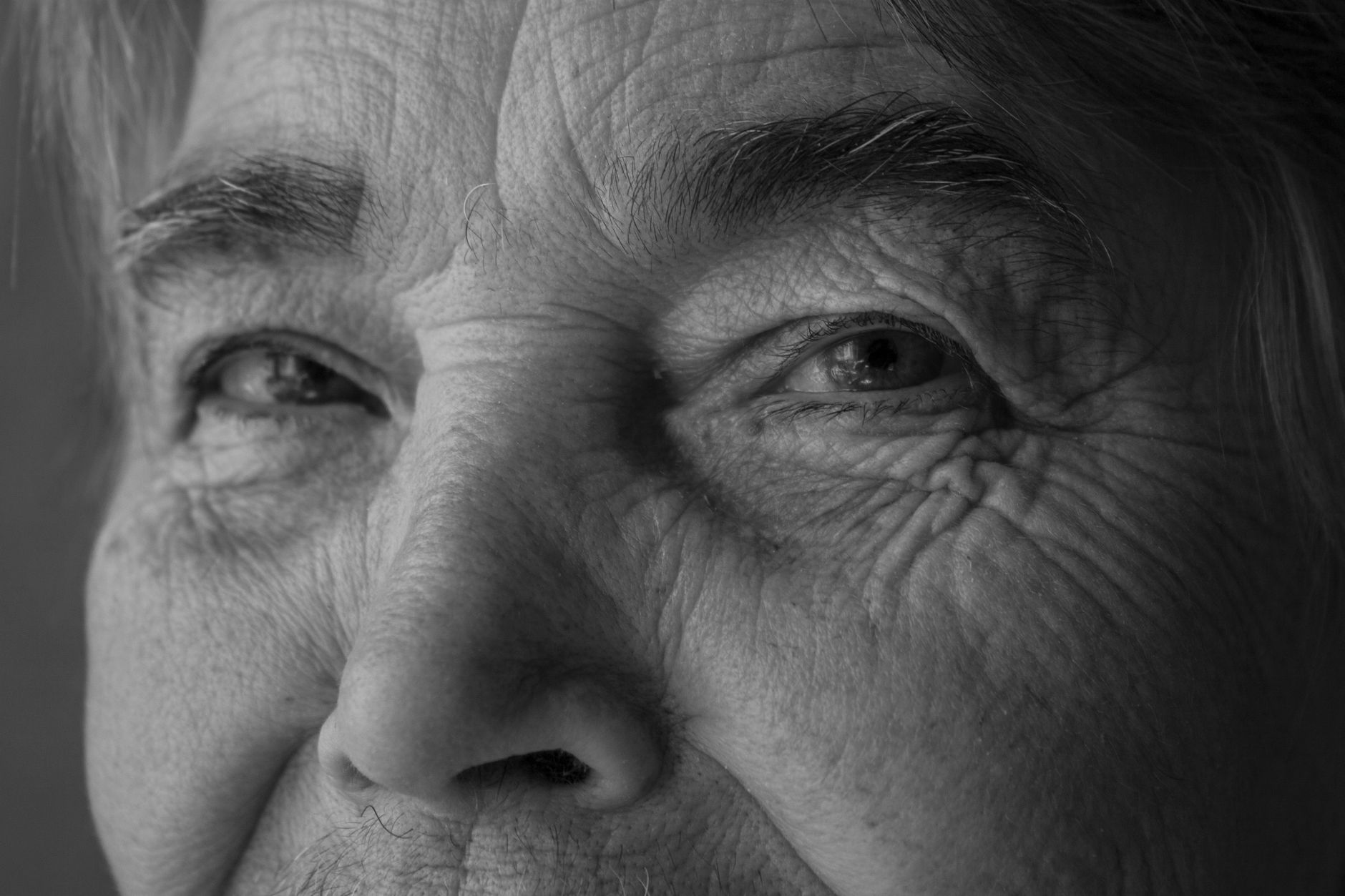 Why Aging Parents Face Greater Risk During Power Outages