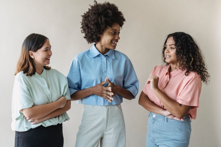 Why Complex Conversations Are Brain Exercise for Seniors - Featured image