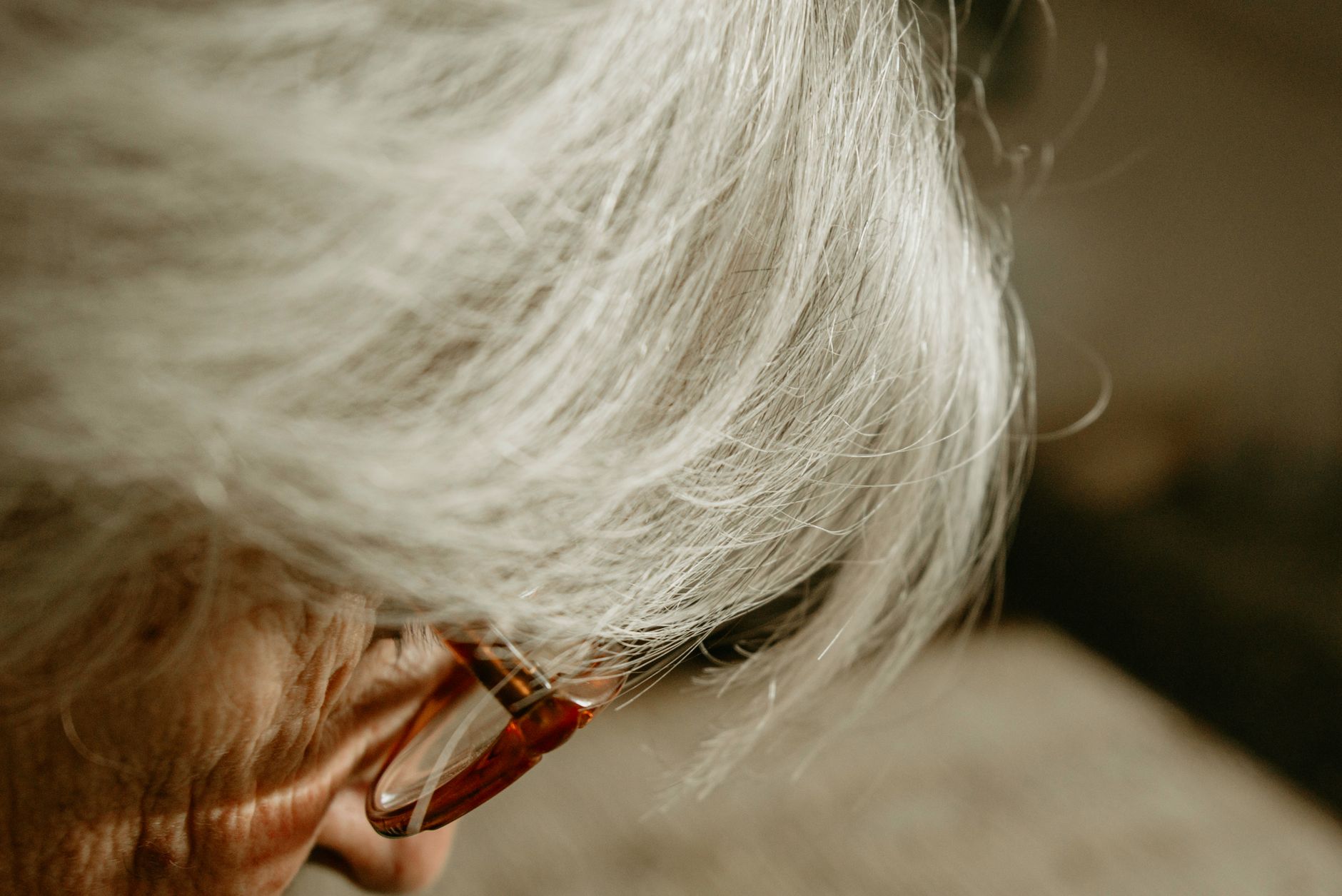 Why Do Seniors Forget the Stove and How Does Cognitive Decline Play a Role?
