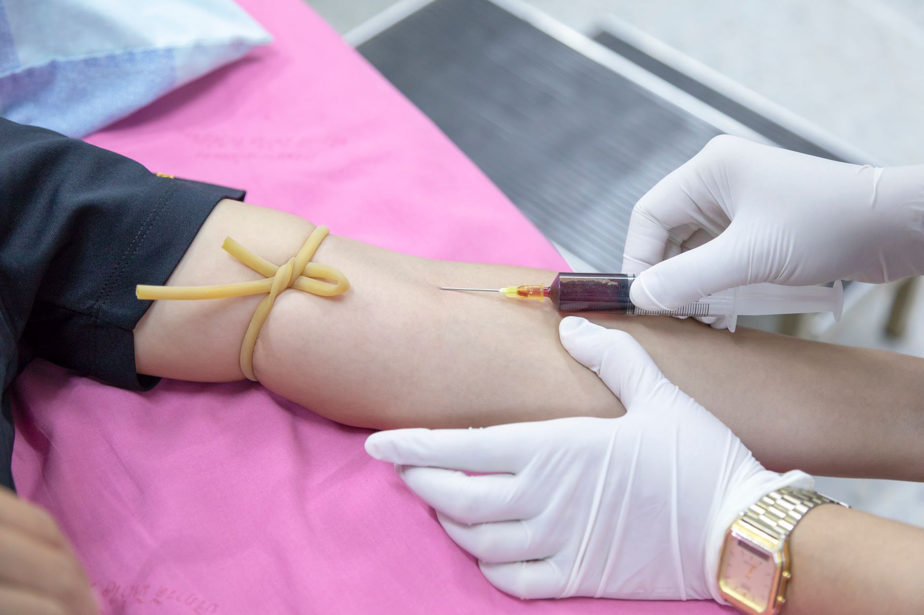 Blood Sugar Stability and Its Effect on Balance and Dizziness