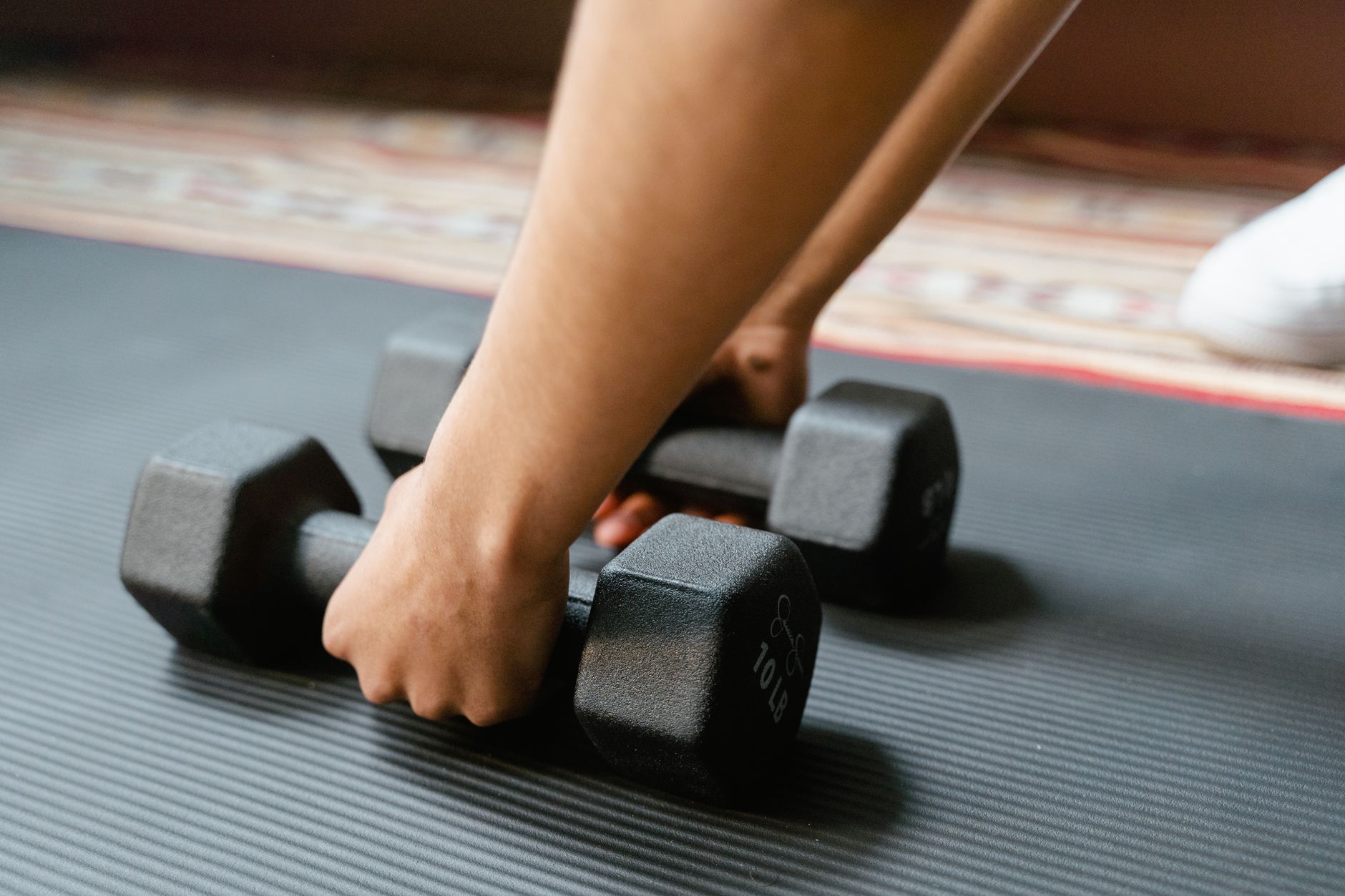 How Does Walking Strengthen Your Heart and Cardiovascular System?