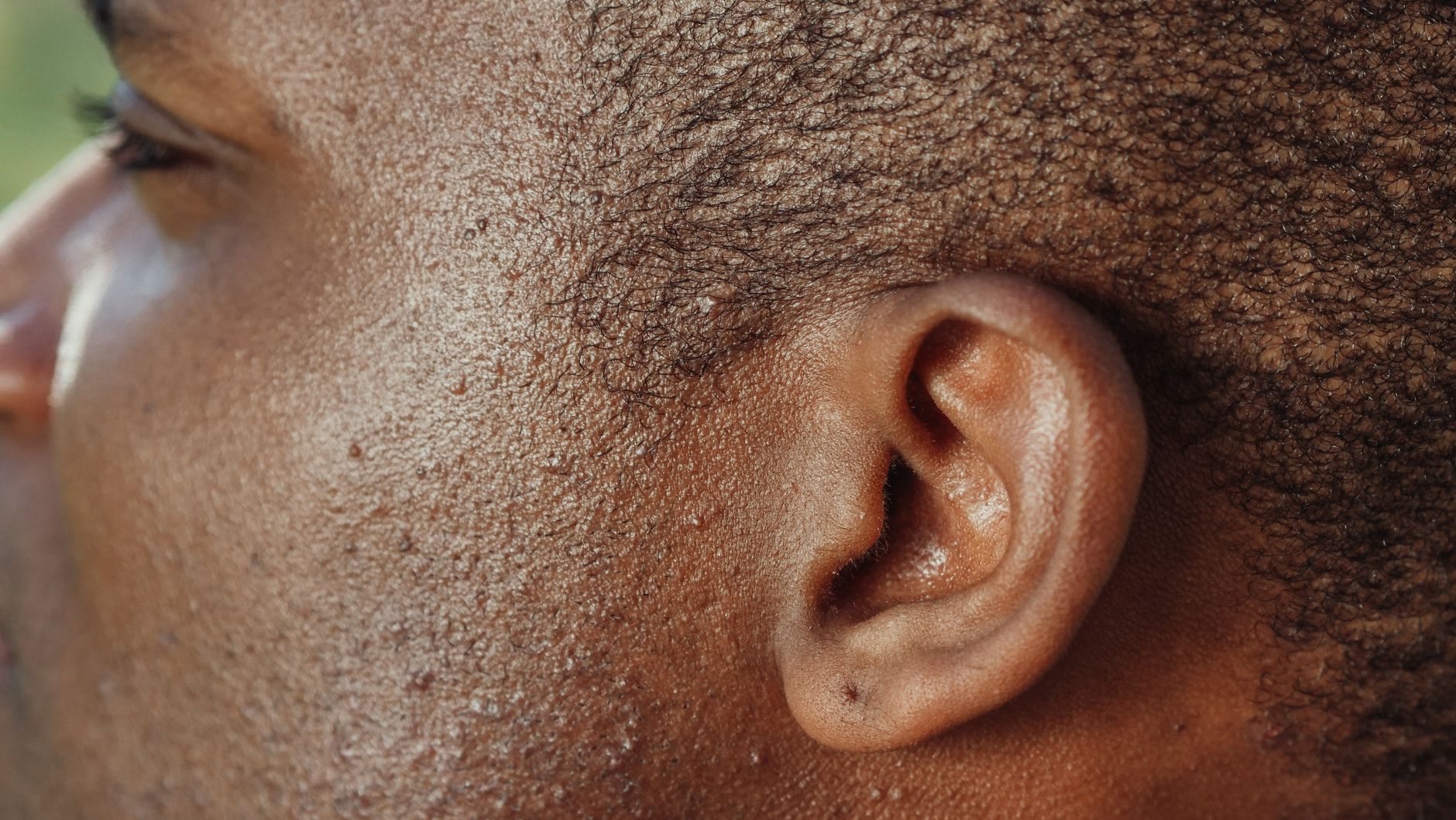 How Hearing Loss Forces Your Brain to Work Overtime