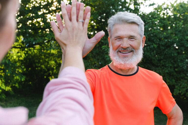 How to Stay Active After Retirement - Featured image