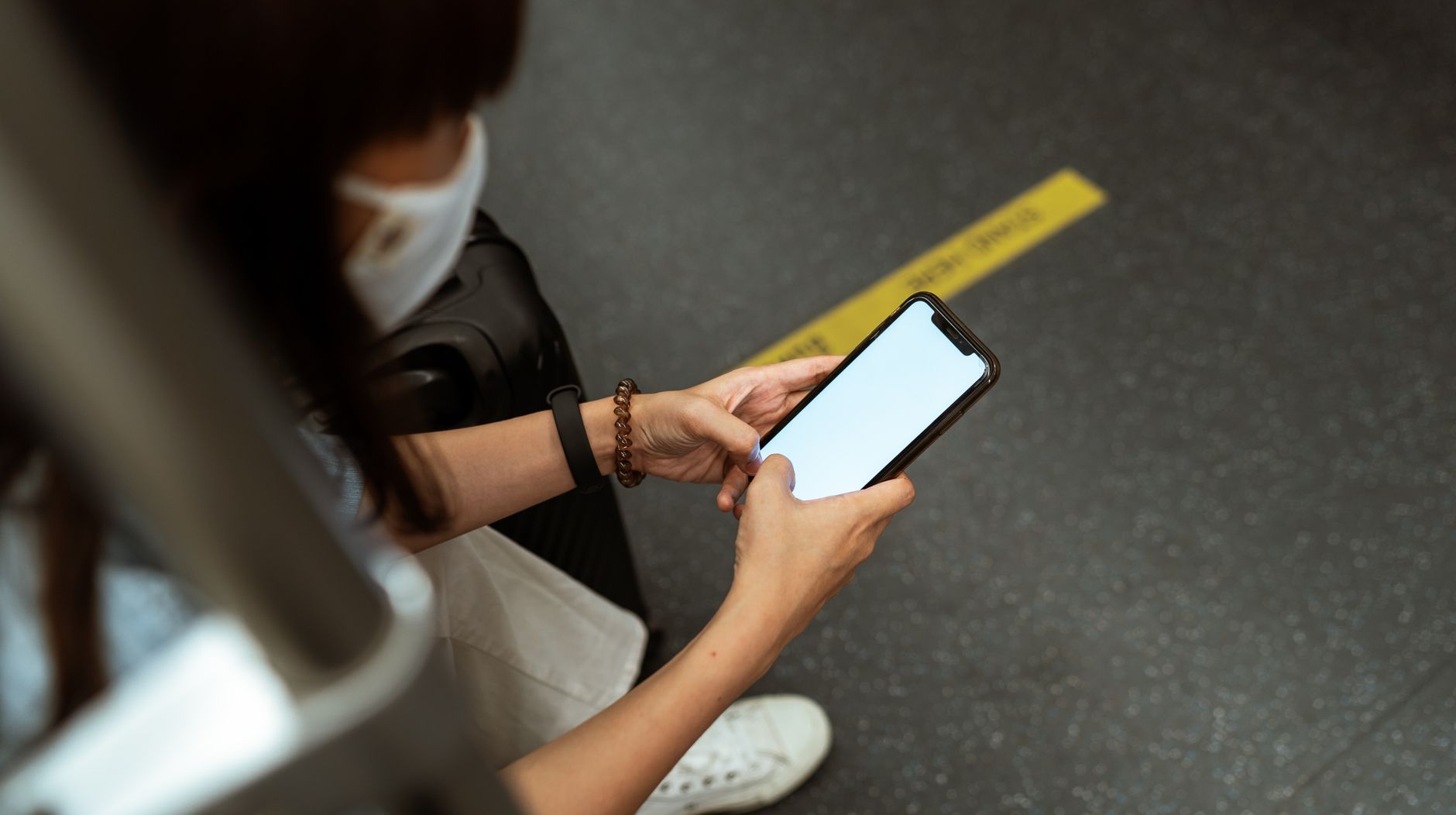 Independence, Mobility, and the Practical Measures That Matter
