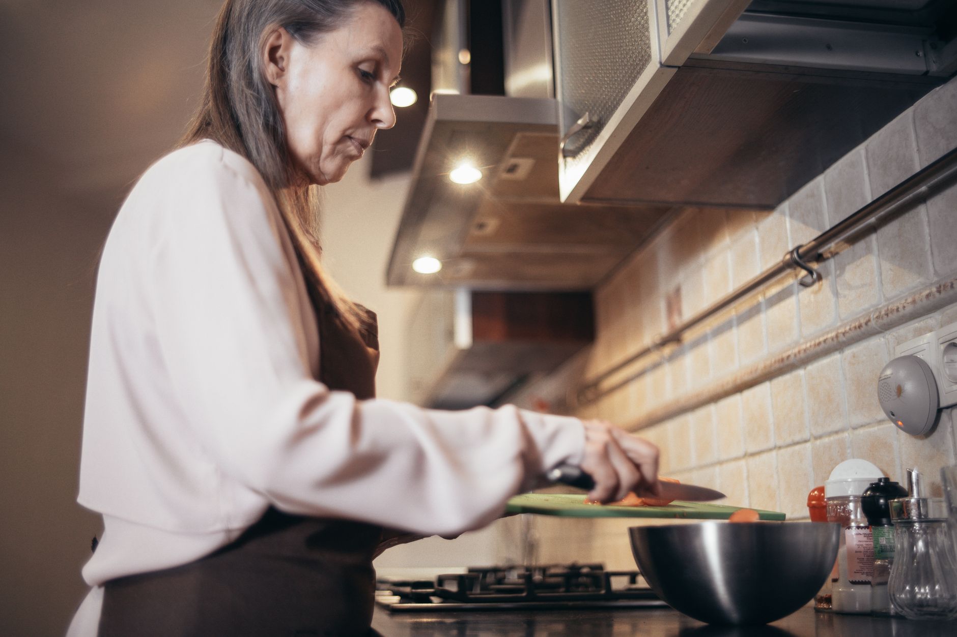 NUTRITION AND MEAL PLANNING FOR AGING ADULTS