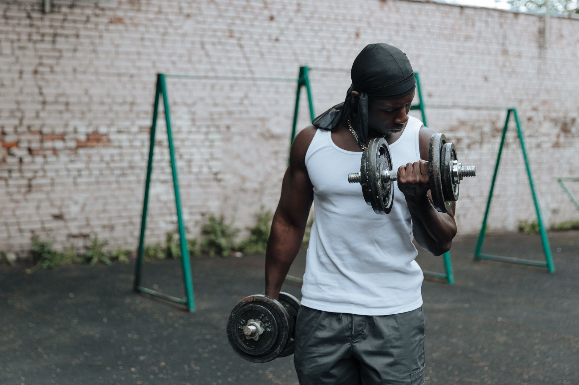 Types of Safe Strength Training for Maintaining Independence