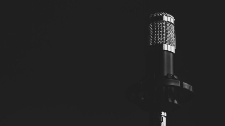 Can Voice Changes Be an Early Sign of Cognitive Decline in Seniors? - Featured image