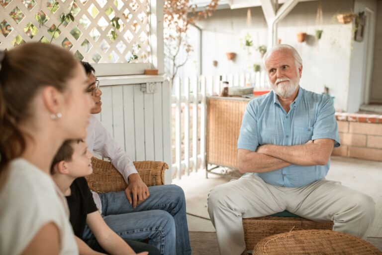 My Senior Parent Wants to Stay Home but Family Members Disagree About Care - Featured image
